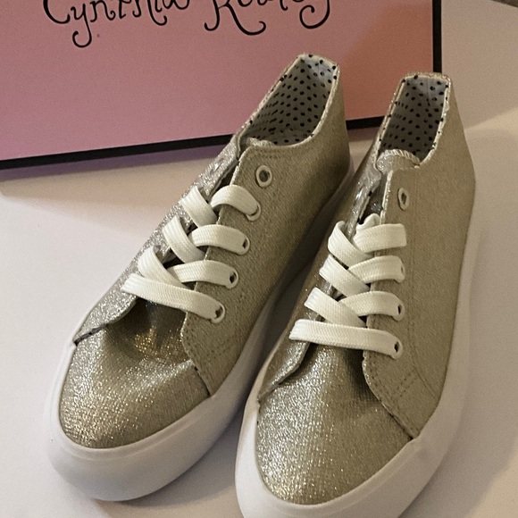 Cynthia Rowley GIRLS Glitter Sneakers - gold shimmer - Picture 2 of 4